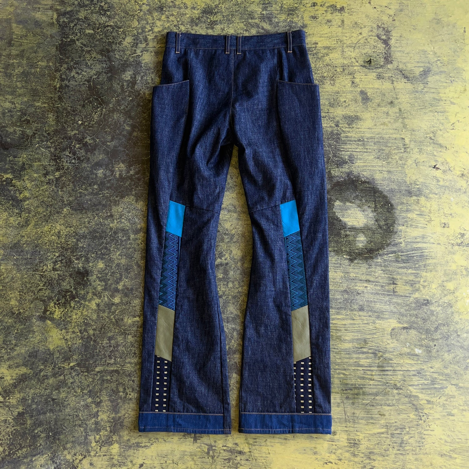 KILLWHY • ⁰¹⁰ 6 Emotions Jeans “多情赤耳牛”