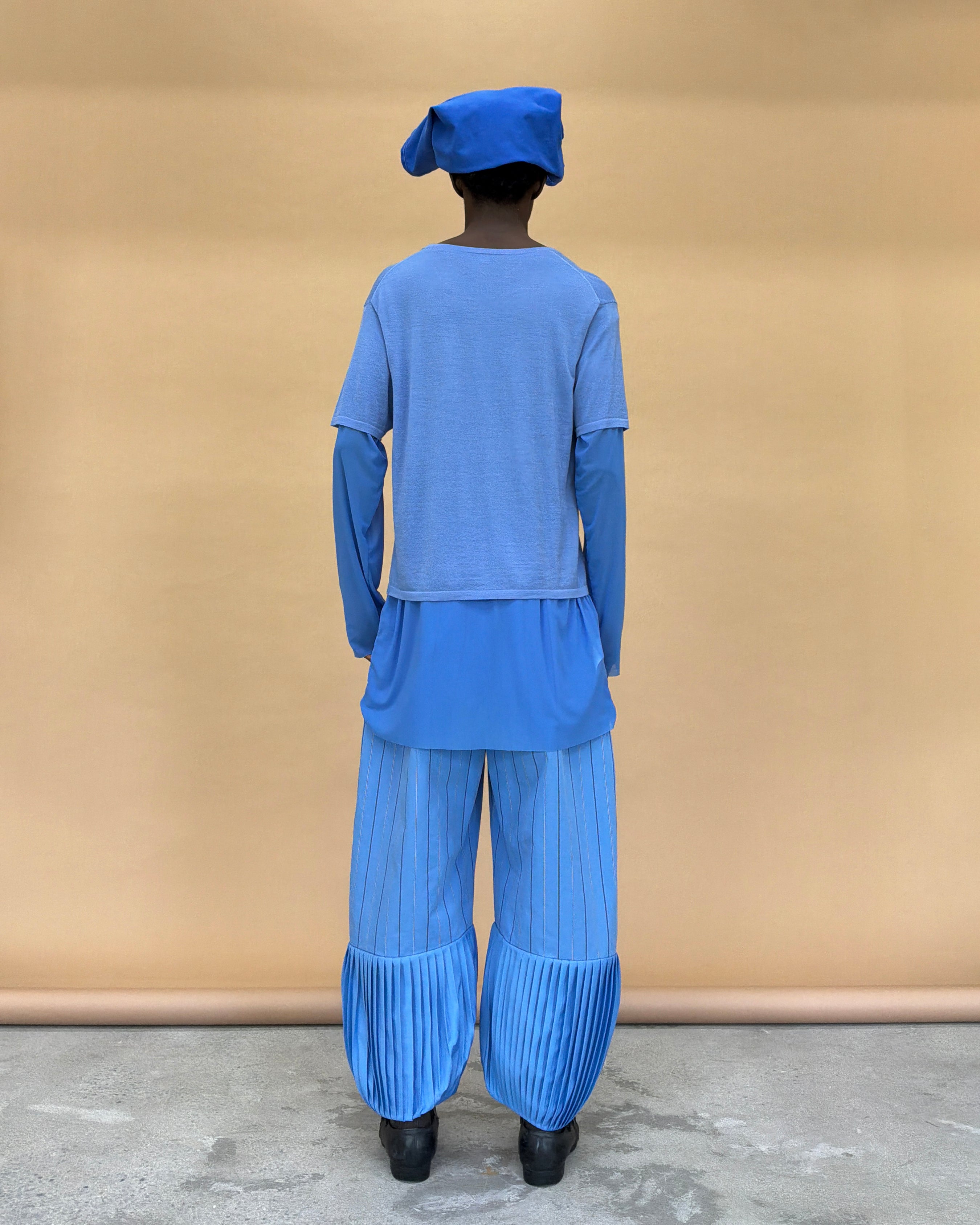 ¹⁰⁴ Wind cap ventilation Pants 风帽换气裤